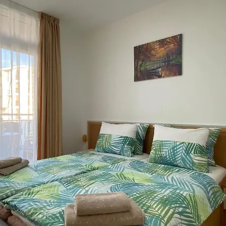 Apartment Anita A 25 Pool View Sunny