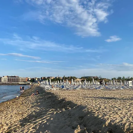 Anita A 25 Pool View Sunny