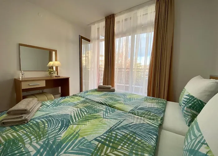 Anita A 25 Pool View Sunny * Napospart