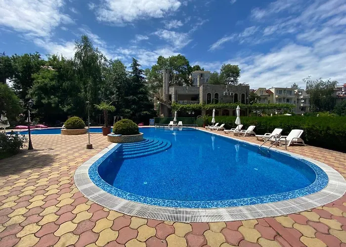 Anita A 25 Pool View Sunny Apartman